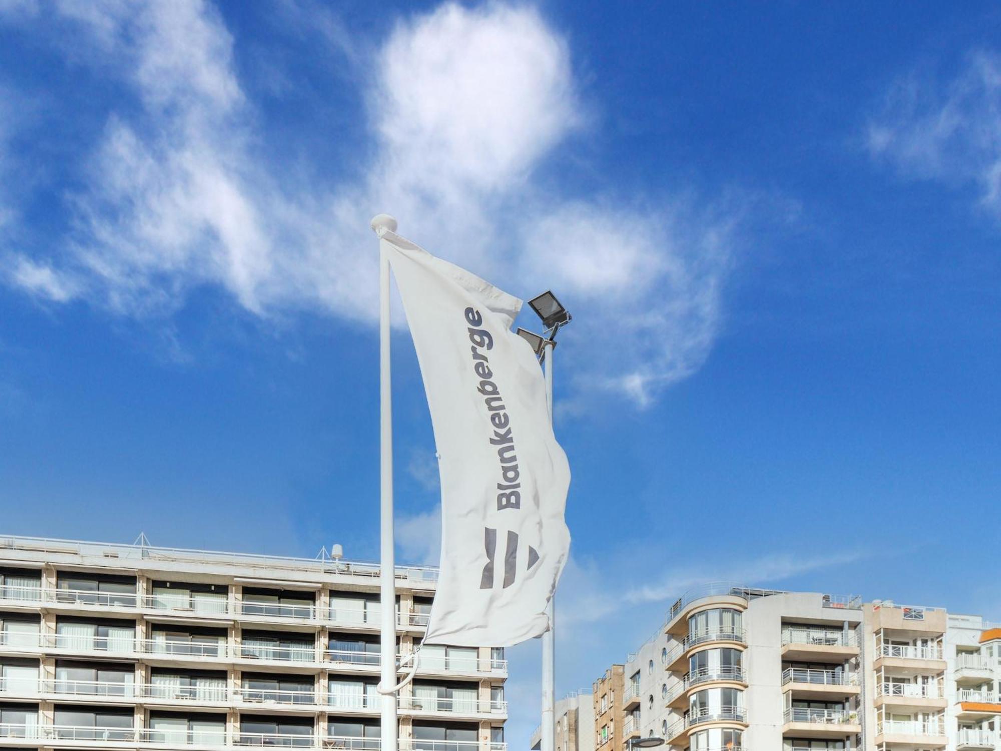 Duplex In Blankenberge Near Grand Place, Cleaning Included Appartement
